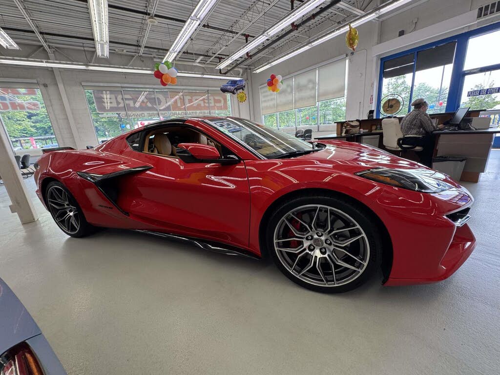 2023 Chevrolet Corvette Z06 3LZ Coupe RWD photo 9