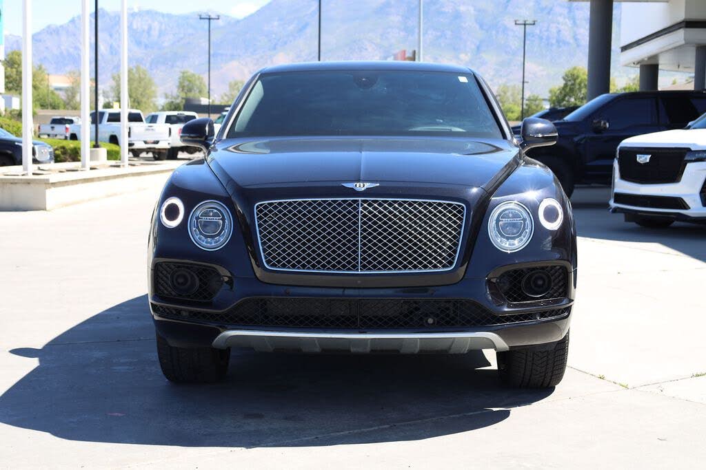 2017 Bentley Bentayga W12 AWD photo 9