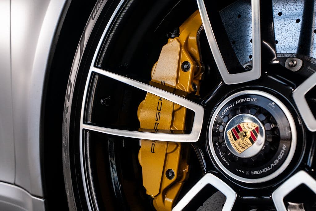 2021 Porsche 911 Turbo S Coupe AWD photo 20 of 24