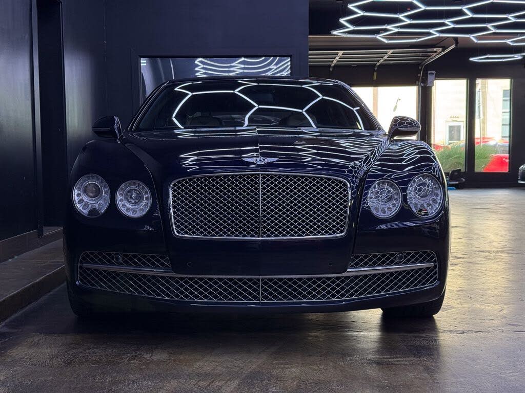 2014 Bentley Flying Spur W12 AWD photo 2