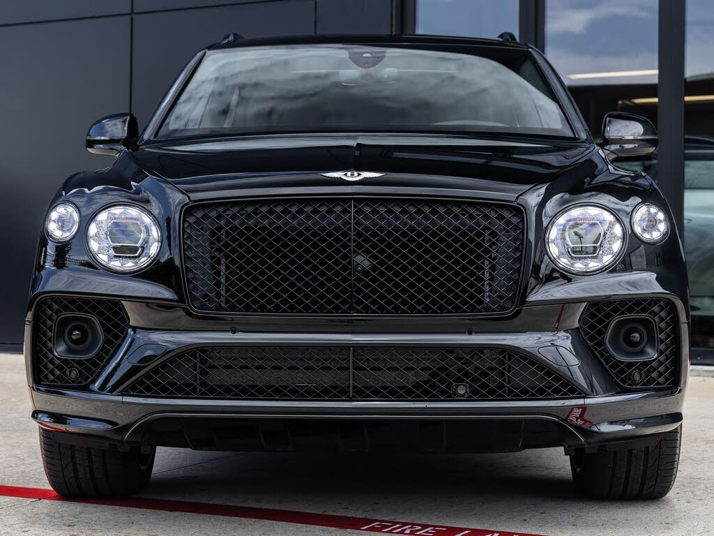 2023 Bentley Bentayga photo 4