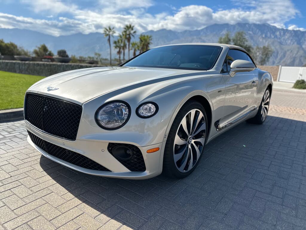 2024 Bentley Continental GTC Edition 8 AWD photo 3