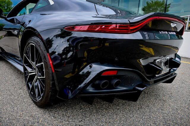 2022 Aston Martin Vantage Coupe RWD photo 13
