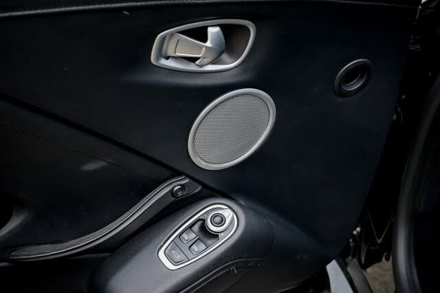2022 Aston Martin Vantage Coupe RWD photo 17