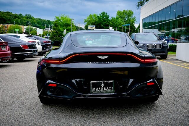 2022 Aston Martin Vantage Coupe RWD photo 6