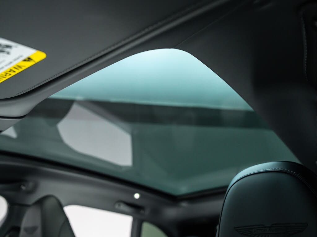 2026 Aston Martin DBX 707 AWD photo 19