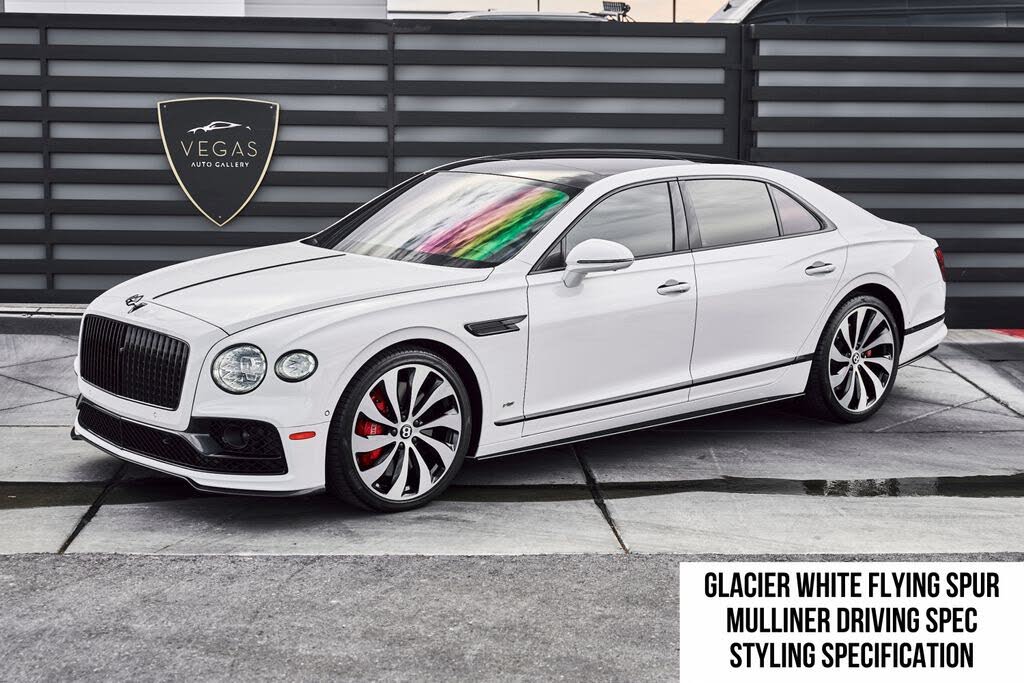 2022 Bentley Flying Spur V8 AWD - $157,800