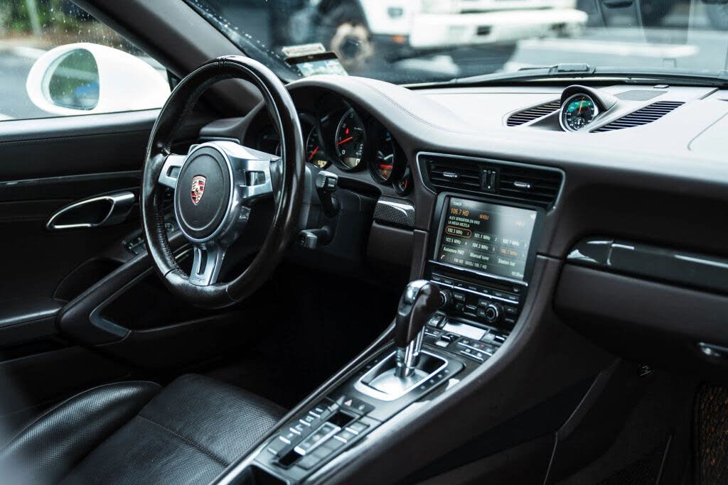 2014 Porsche 911 Turbo S Cabriolet AWD photo 23 of 24