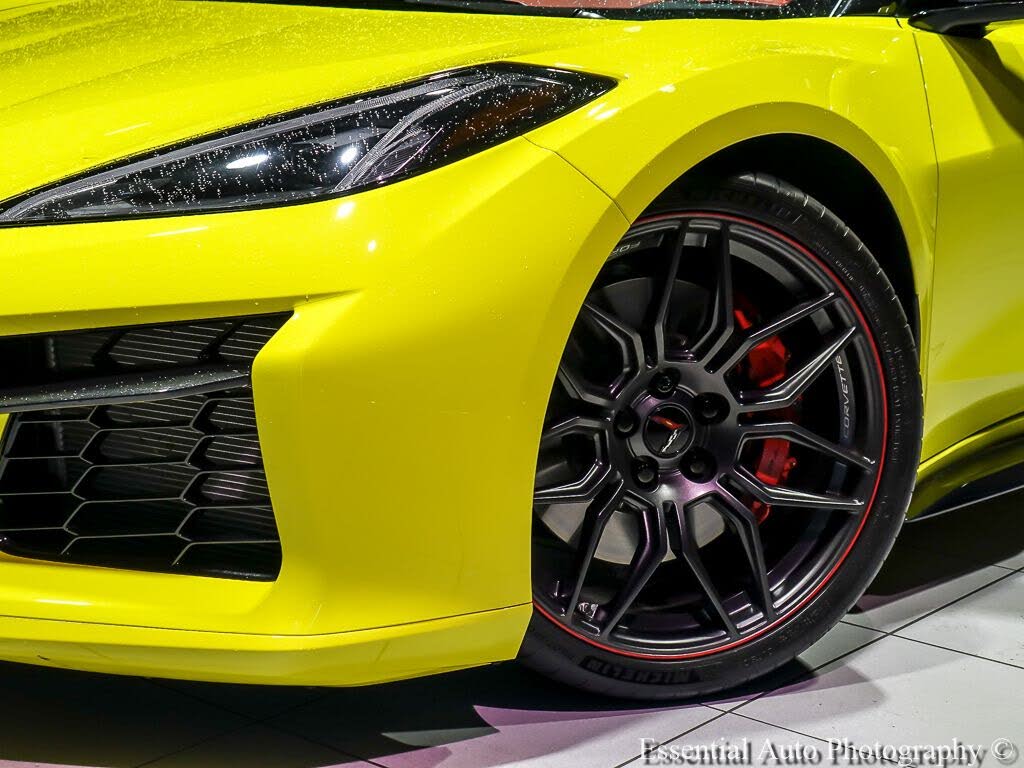2024 Chevrolet Corvette Z06 3LZ Convertible RWD photo 5