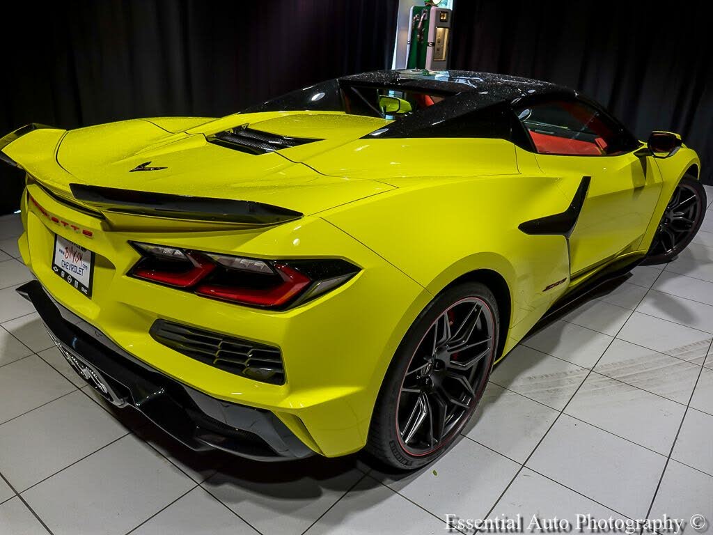2024 Chevrolet Corvette Z06 3LZ Convertible RWD photo 10