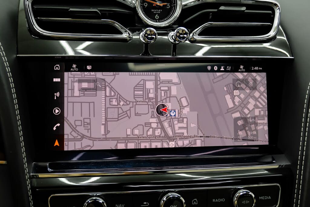 2023 Bentley Bentayga V8 AWD photo 20