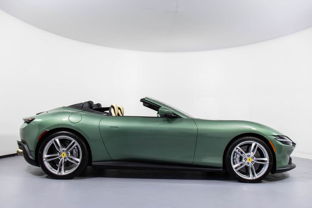 2024 Ferrari Roma Spider RWD photo 3