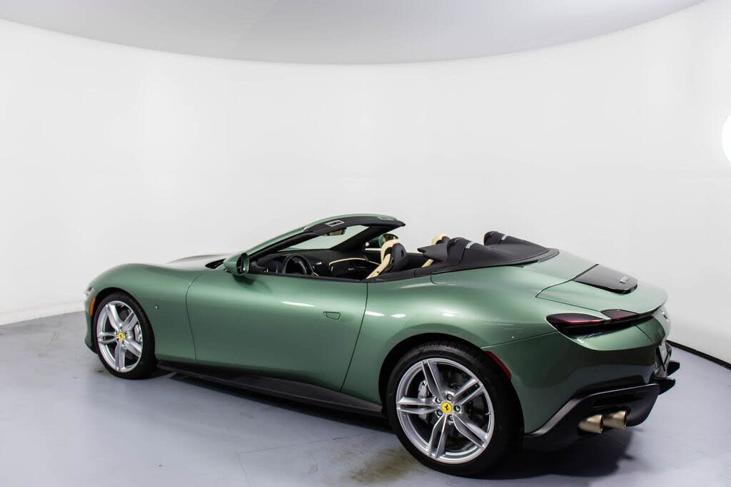 2024 Ferrari Roma Spider RWD photo 8