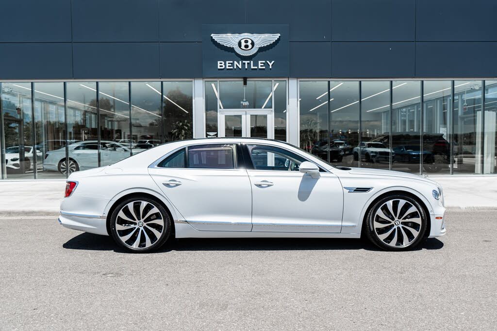 2026 Bentley Flying Spur AWD photo 13