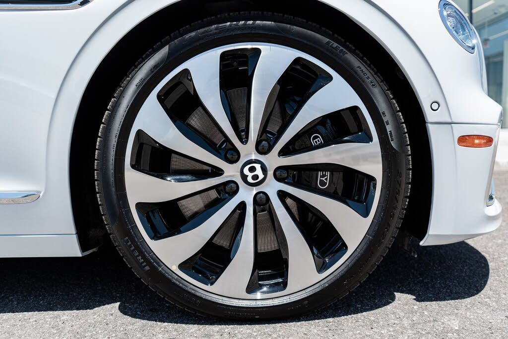 2026 Bentley Flying Spur AWD photo 15