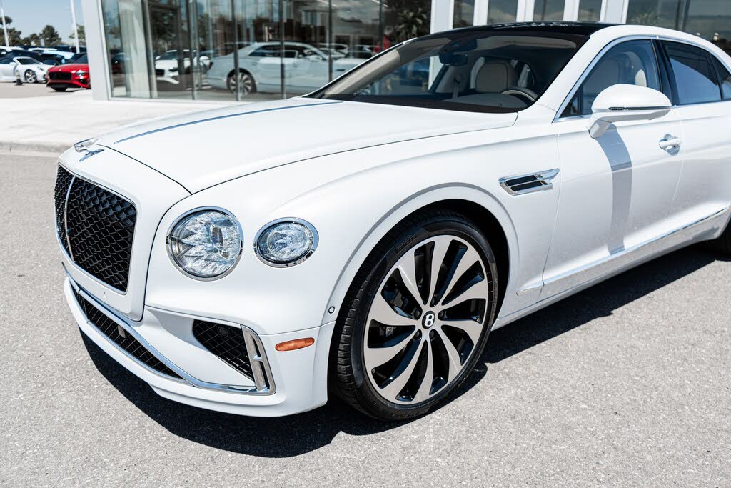2026 Bentley Flying Spur AWD photo 19