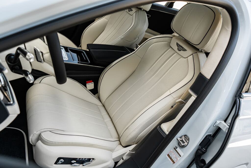 2026 Bentley Flying Spur AWD photo 24