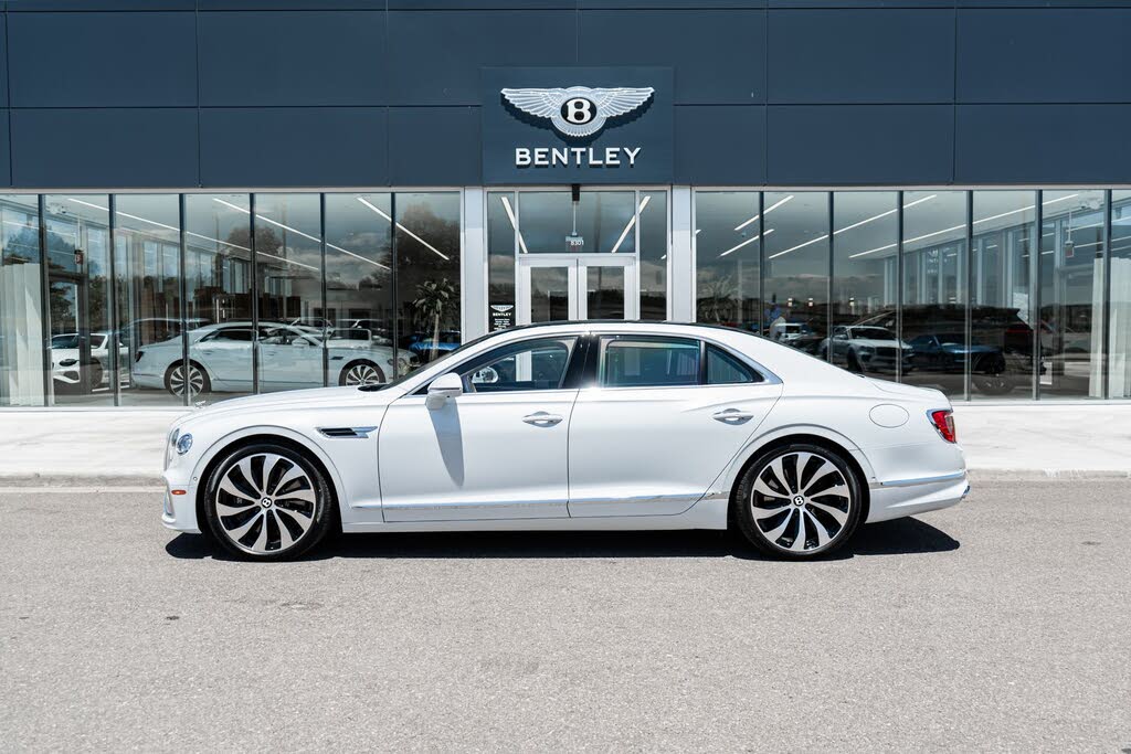2026 Bentley Flying Spur AWD photo 5