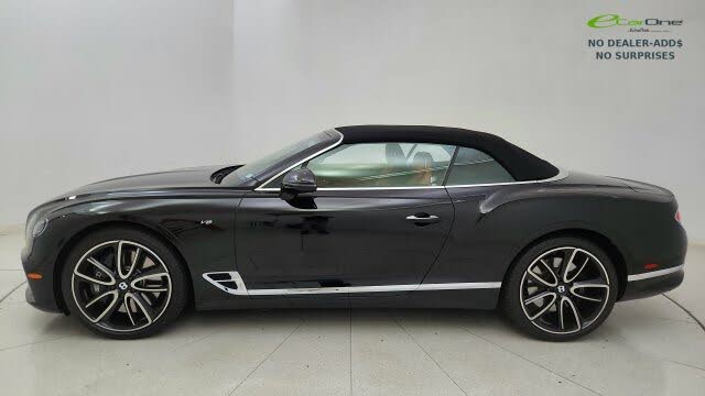 2022 Bentley Continental GTC V8 AWD photo 18