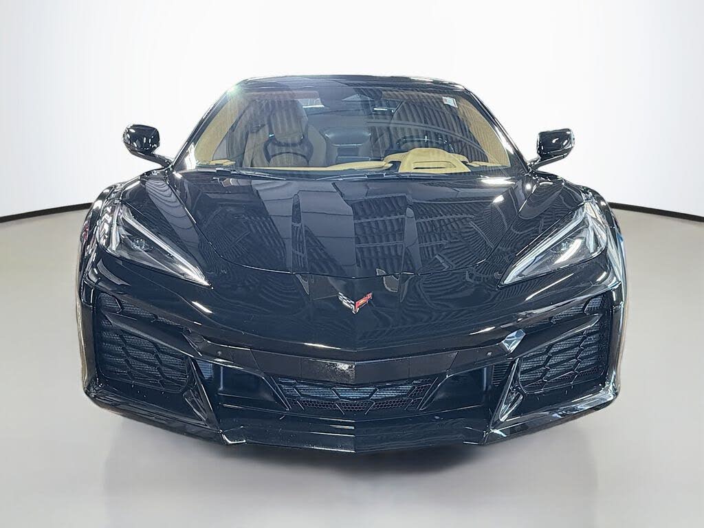 2024 Chevrolet Corvette Z06 3LZ Convertible RWD photo 2