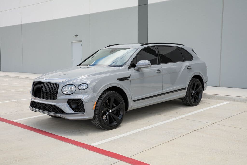 2023 Bentley Bentayga EWB Azure V8 AWD photo 4