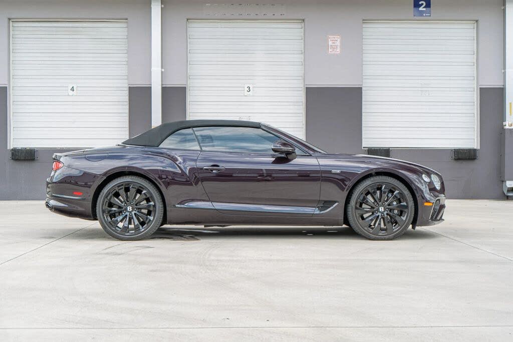 2024 Bentley Continental GTC V8 AWD photo 15