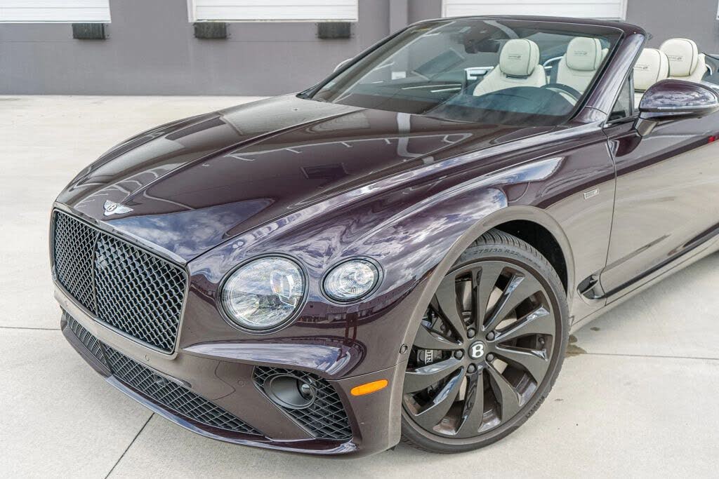 2024 Bentley Continental GTC V8 AWD photo 21