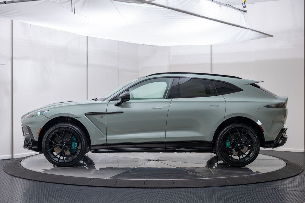 2026 Aston Martin DBX S AWD photo 2