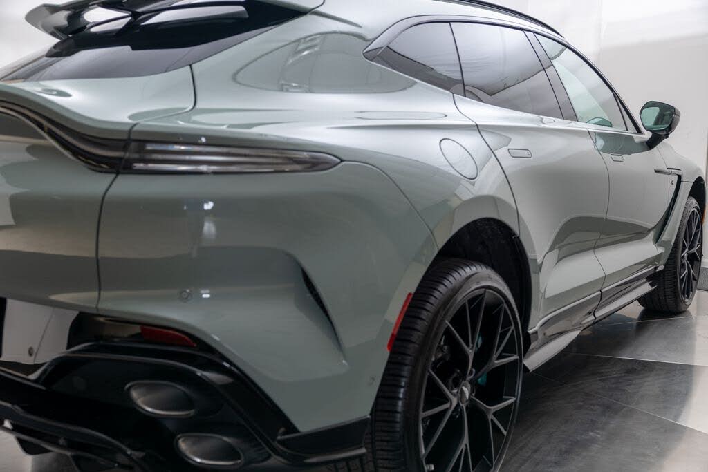 2026 Aston Martin DBX S AWD photo 11