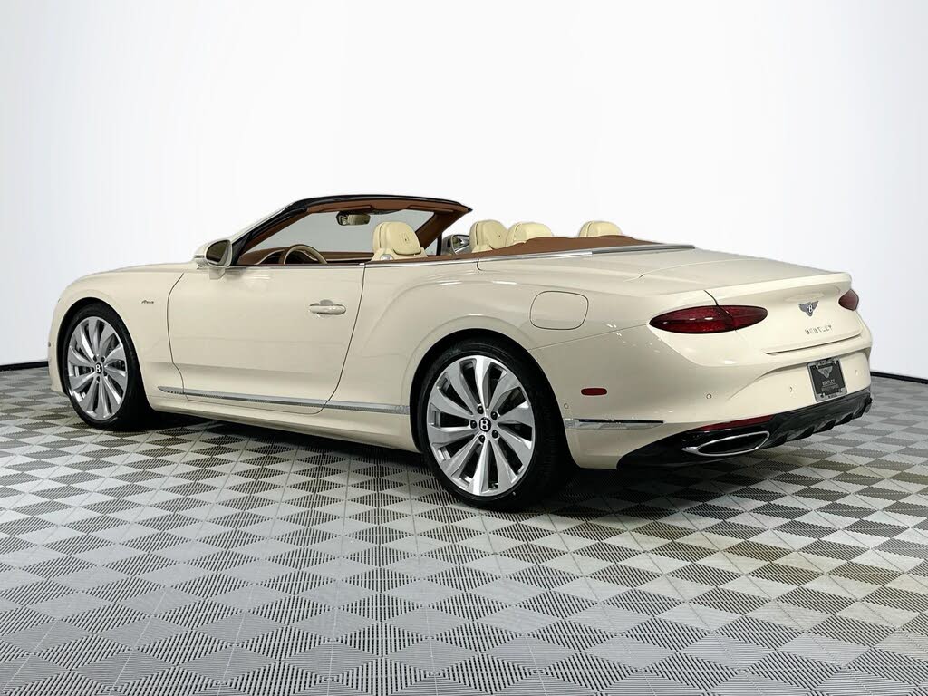 2026 Bentley Continental GTC Azure AWD photo 7