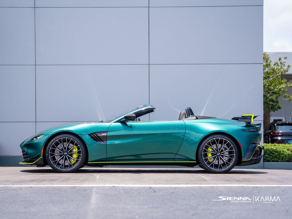 2022 Aston Martin Vantage F1 Edition Convertible RWD photo 11