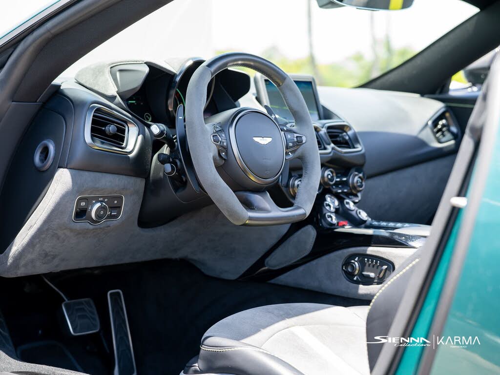 2022 Aston Martin Vantage F1 Edition Convertible RWD photo 3