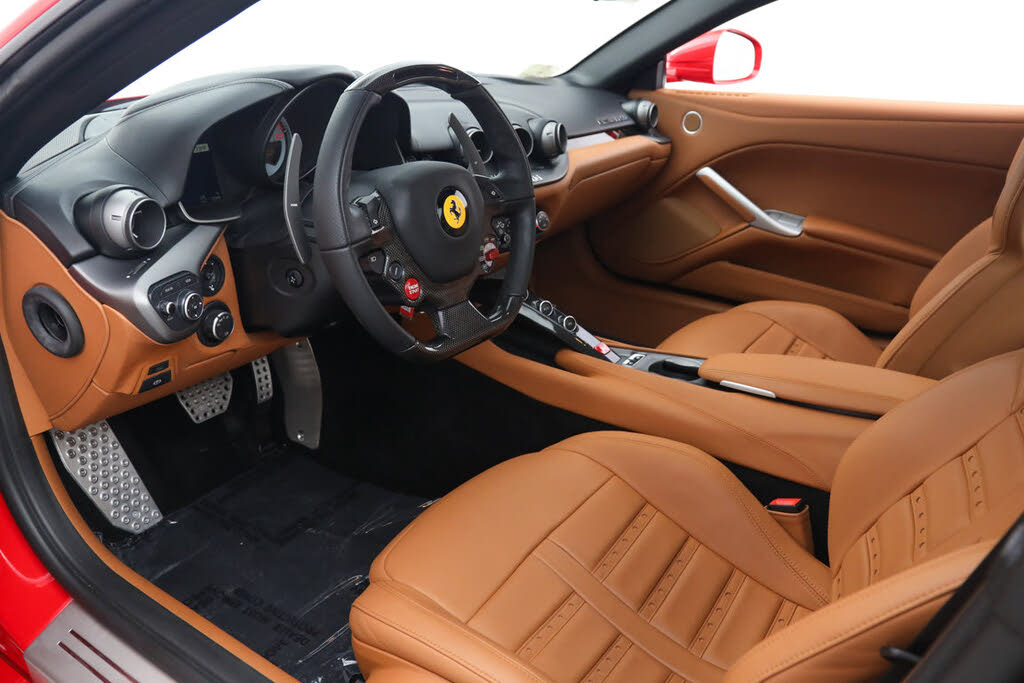 2014 Ferrari F12 Berlinetta Coupe photo 2