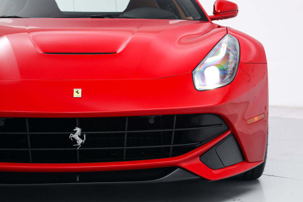 2014 Ferrari F12 Berlinetta Coupe photo 13