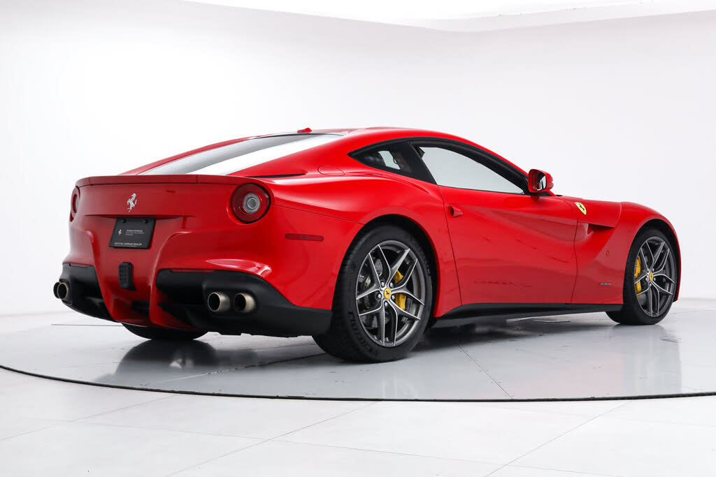 2014 Ferrari F12 Berlinetta Coupe photo 3