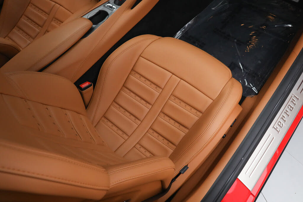 2014 Ferrari F12 Berlinetta Coupe photo 22