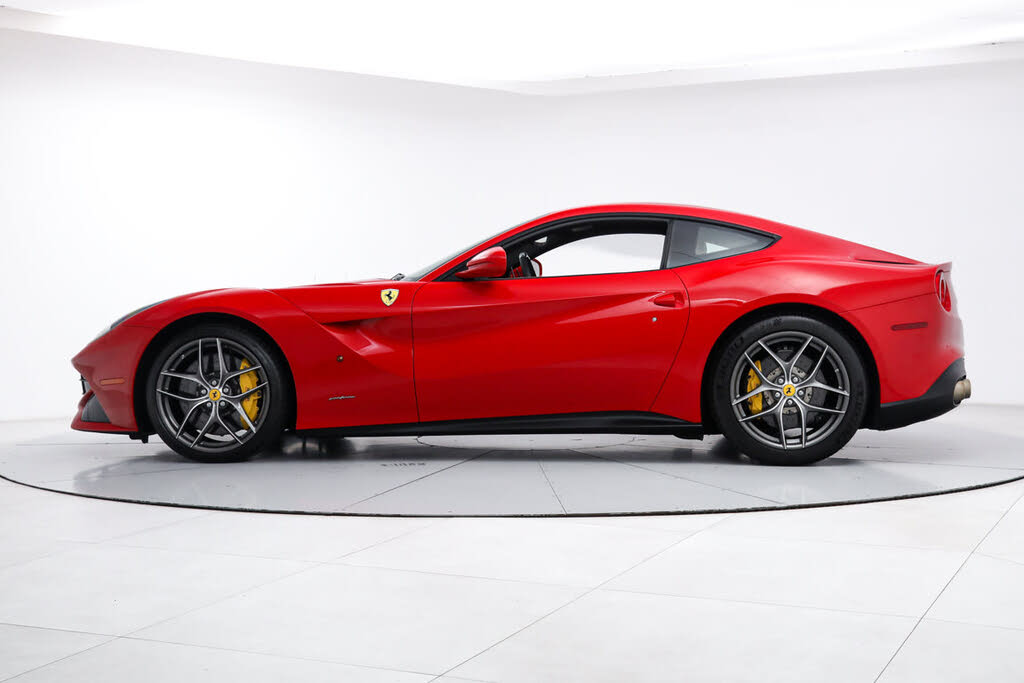 2014 Ferrari F12 Berlinetta Coupe photo 4