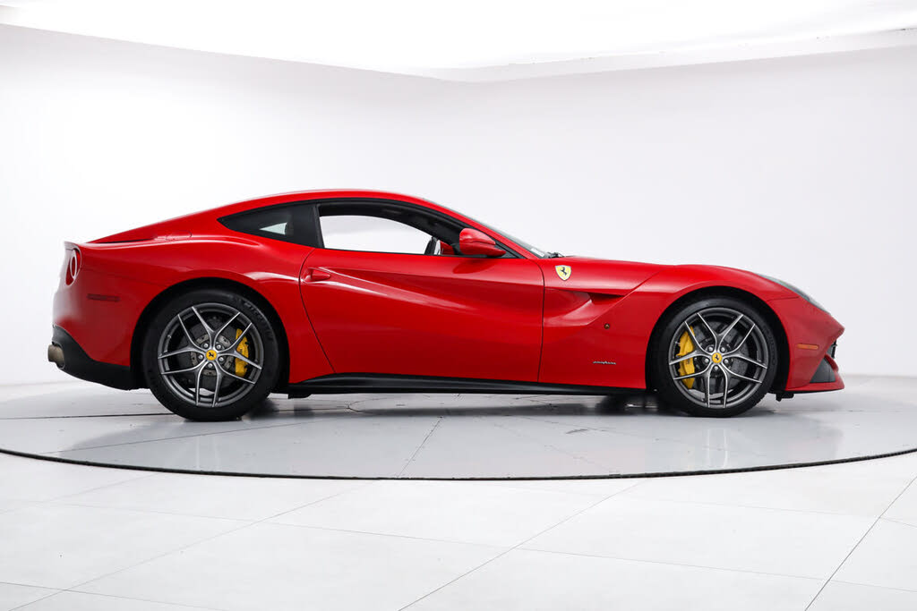 2014 Ferrari F12 Berlinetta Coupe photo 9