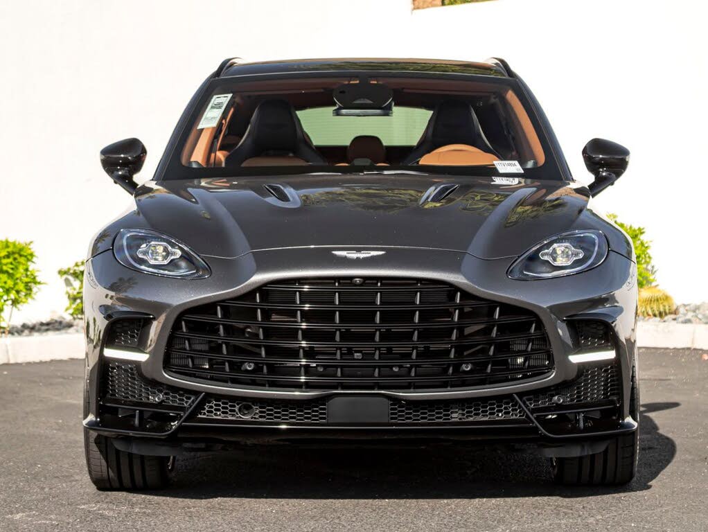 2026 Aston Martin DBX S AWD photo 3