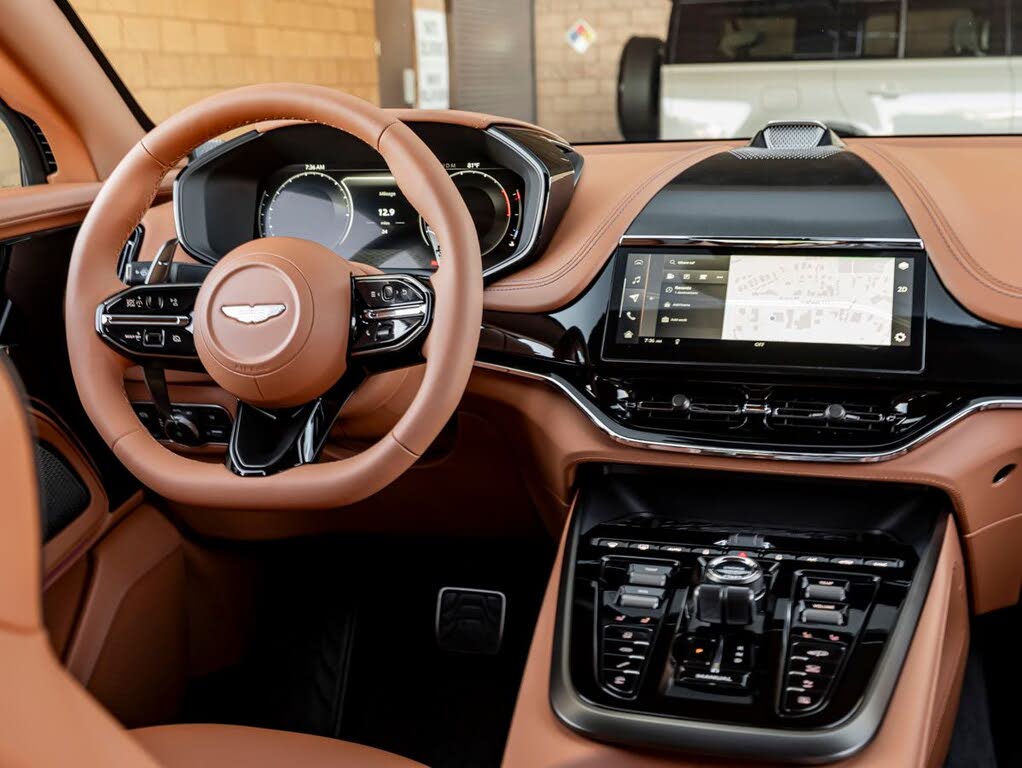 2026 Aston Martin DBX S AWD photo 22