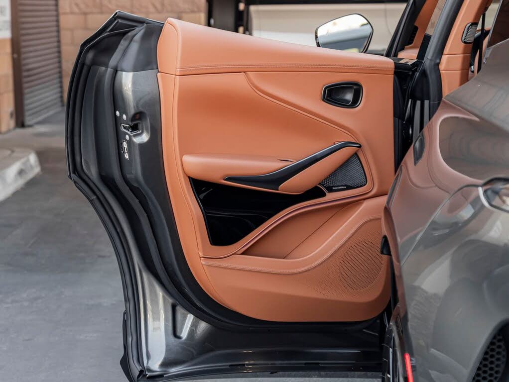 2026 Aston Martin DBX S AWD photo 24