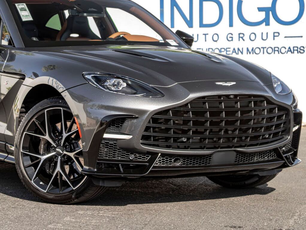 2026 Aston Martin DBX S AWD photo 5