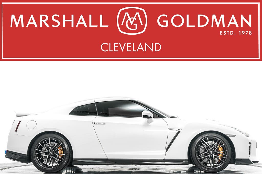 2021 Nissan GT-R Premium AWD
