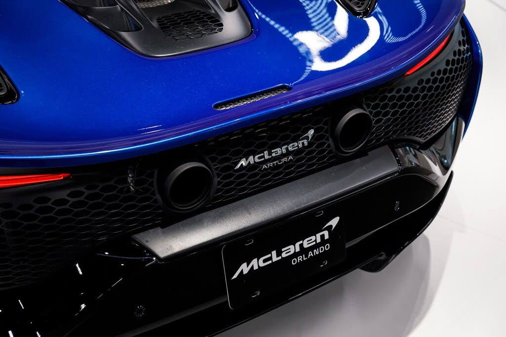 2026 McLaren Artura RWD photo 13
