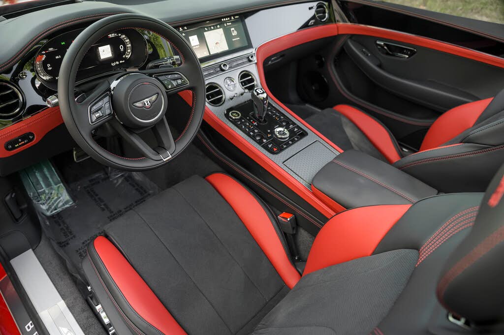 2026 Bentley Continental GTC AWD photo 2
