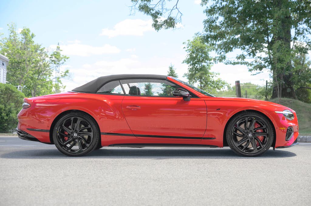 2026 Bentley Continental GTC AWD photo 6