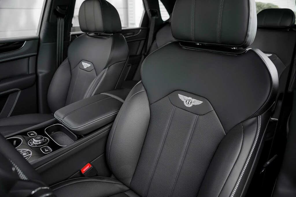 2026 Bentley Bentayga V8 AWD photo 5