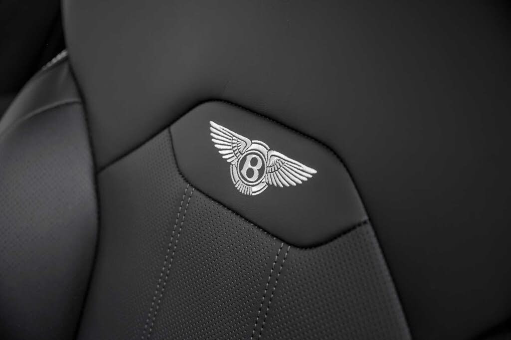 2026 Bentley Bentayga V8 AWD photo 7