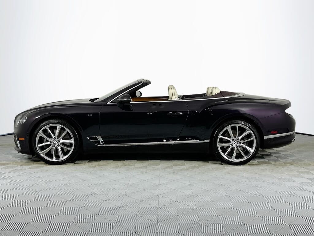 2022 Bentley Continental GTC V8 AWD photo 11