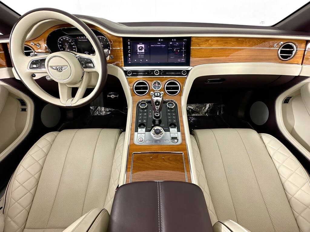 2022 Bentley Continental GTC V8 AWD photo 4